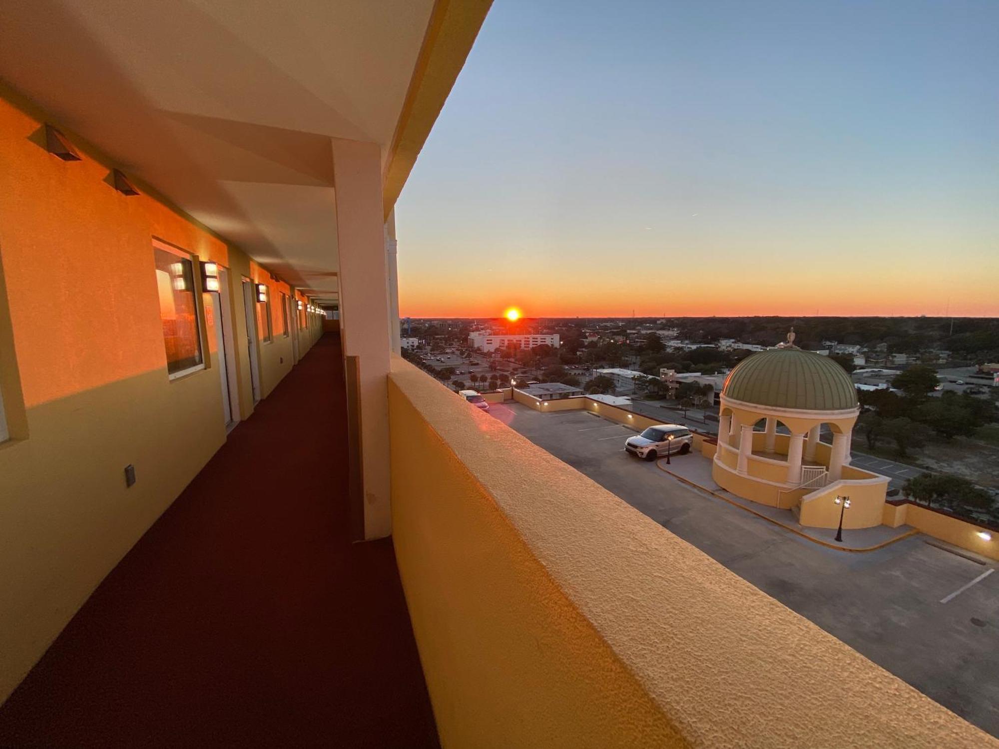 Camelot By The Sea Ocean Front Condo Myrtle Beach Exteriör bild