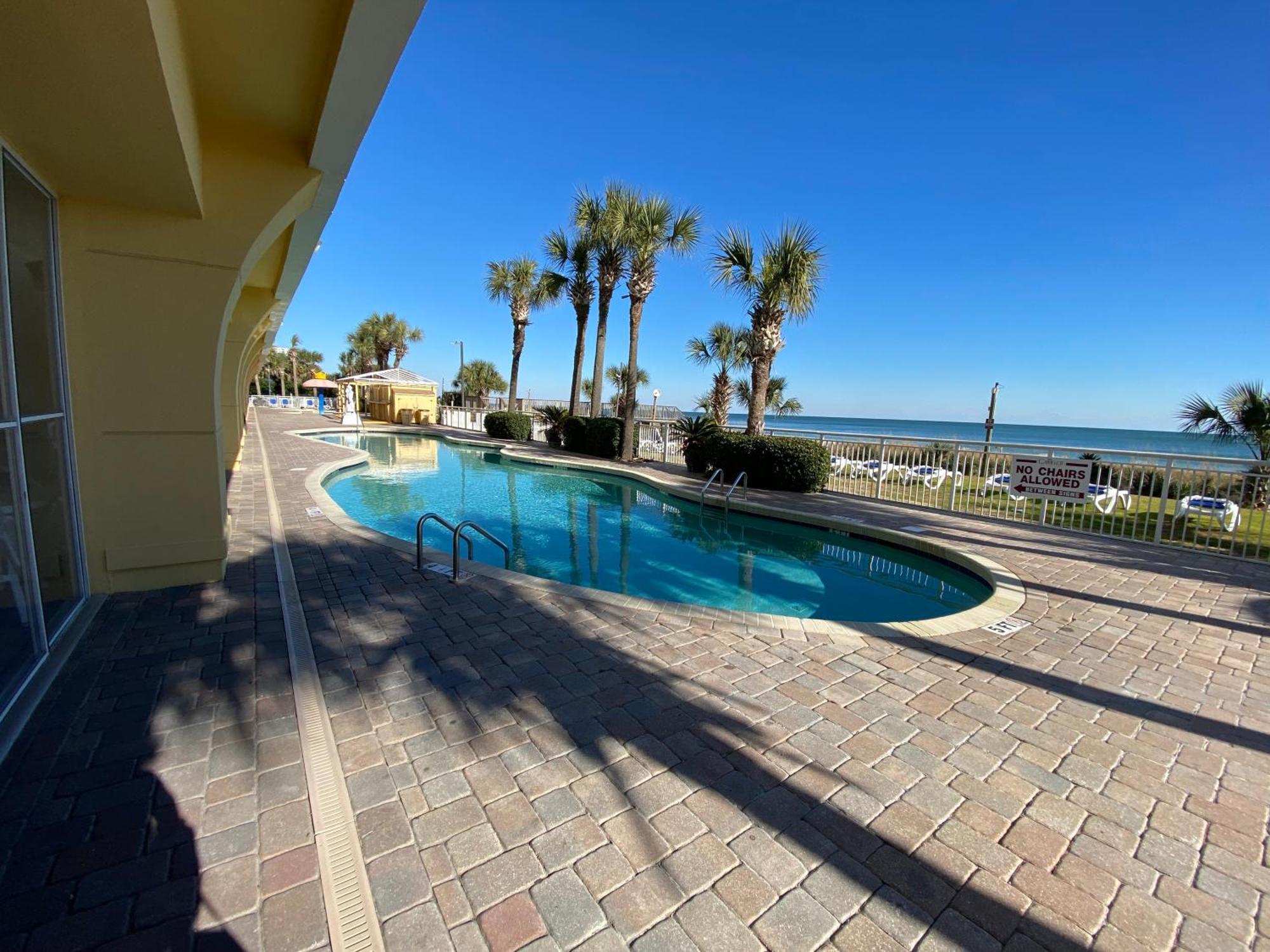 Camelot By The Sea Ocean Front Condo Myrtle Beach Exteriör bild